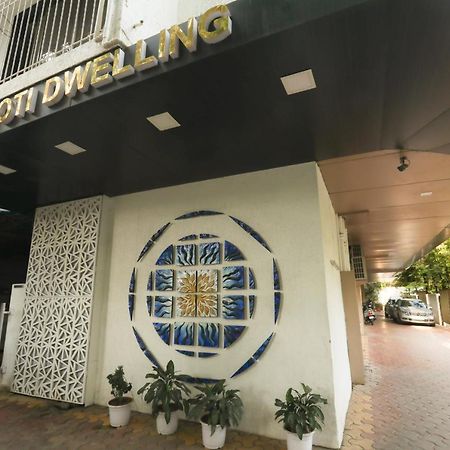 Jyoti Dwelling Hotel Мумбай Екстериор снимка